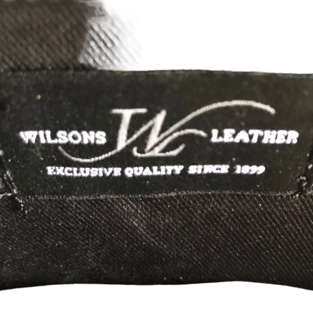 Wilsons Leather 2section Zippered Business PortfolioPadded Leather Carry Strap